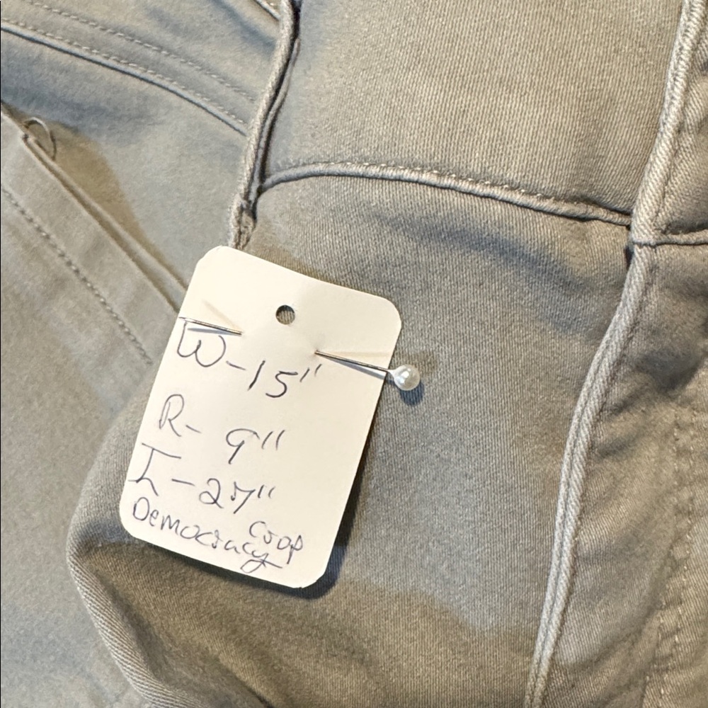 Democracy Ab Technology Crop Pants Size 6 Beige Stretch Zip Pocket Ankle Capri - Picture 8 of 8